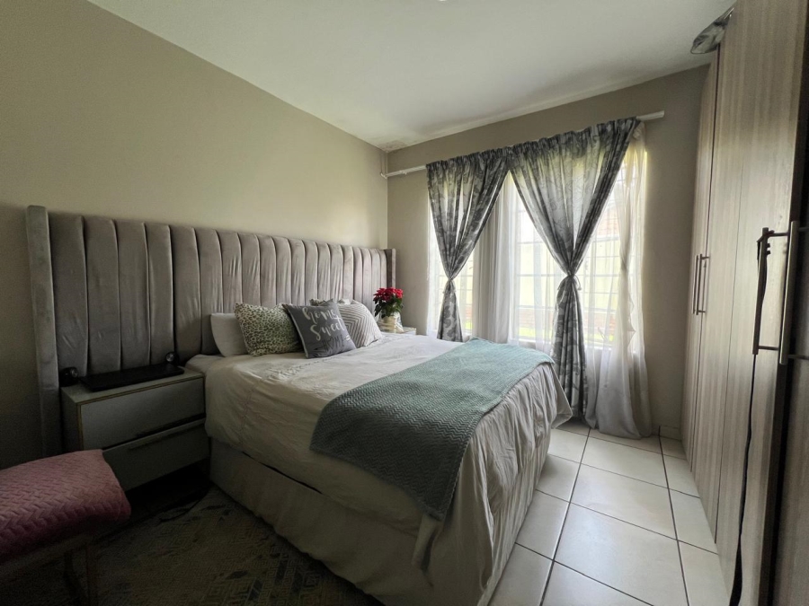 3 Bedroom Property for Sale in Waterval East North West